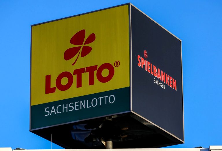 Lotto spielen in Sachsen kostet jetzt mehr Lottoschein, Preiserhöhung, Sachsen, enttäuschte Gesichter